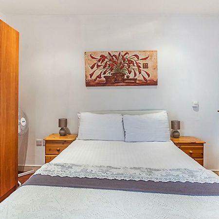 Splendid 3 Bedroom Apartment In Angel/Kings Cross ロンドン エクステリア 写真