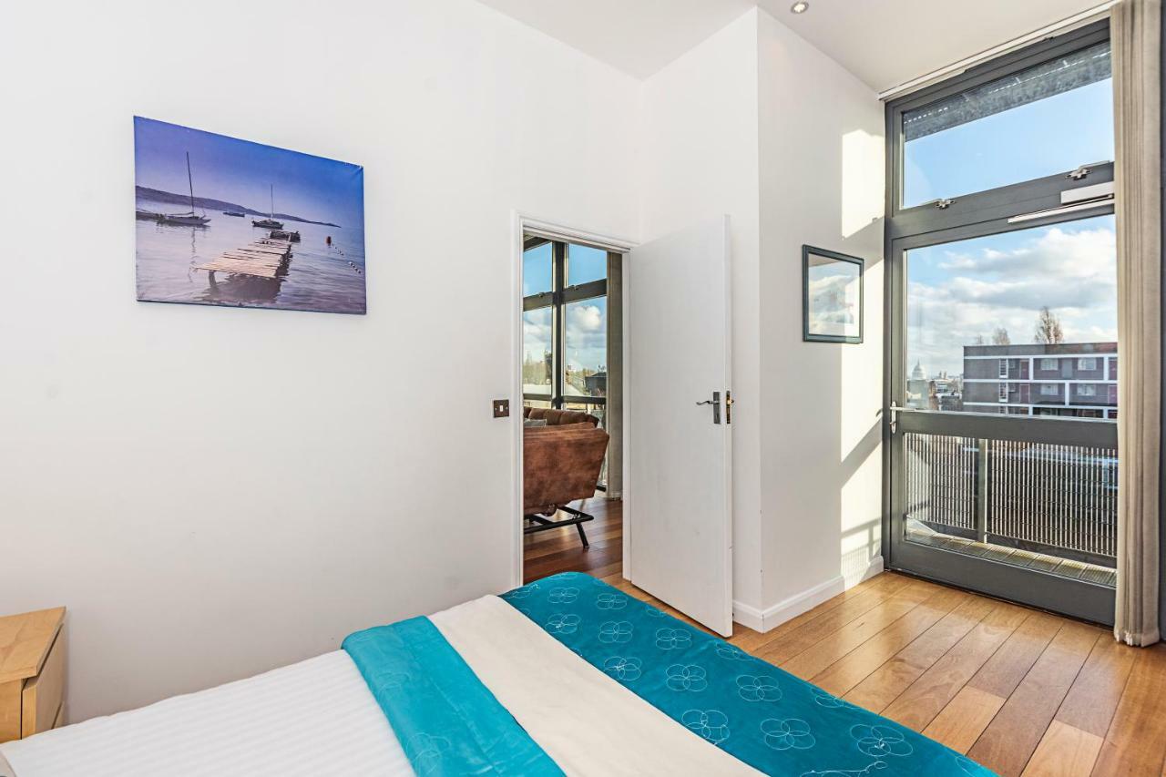 Splendid 3 Bedroom Apartment In Angel/Kings Cross ロンドン エクステリア 写真